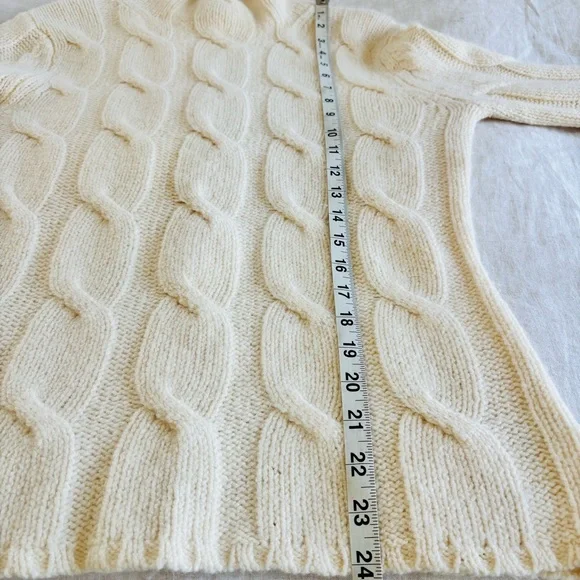 Eddie Bauer Women's Ivory Cable Knit mock neck fisherman Sweater size M rare - Picture 7 of 7